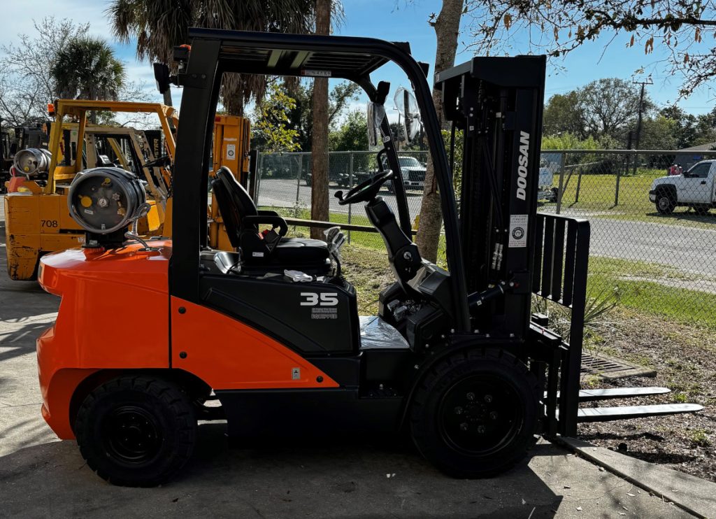 Inventory Fort Myers Forklift™